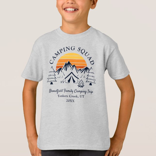 Retro Family Camping Squad Anpassningsbar Grandson T Shirt (Framsida)
