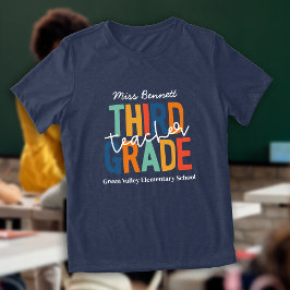 Retro Färger Tredje Klass Lärare Lägg Till Namn T Shirt