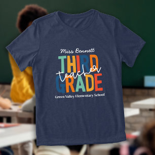 Retro Färger Tredje Klass Lärare Lägg Till Namn T Shirt