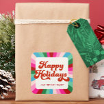 Retro Festive Rainbow Rosa jul Gift-etikett Fyrkantigt Klistermärke<br><div class="desc">Ljus, festiv regnbåge rand med ett retrotypsnitt lägger till perfektens beröring till alla dina gåvor! Underbaren för en rosa julfest är till för väskor, Helgdag och mycket annat. Anpassa eller redigera ytterligare genom att klicka på länken "anpassa ytterligare" och använda designen verktyg om du vill ändra mallen. Behöver du hjälp...</div>