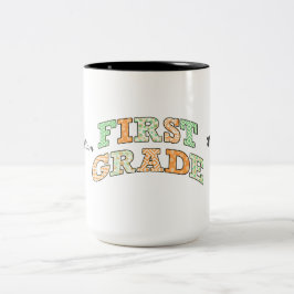 Retro First Grade Back to School Typography Två-Tonad Mugg
