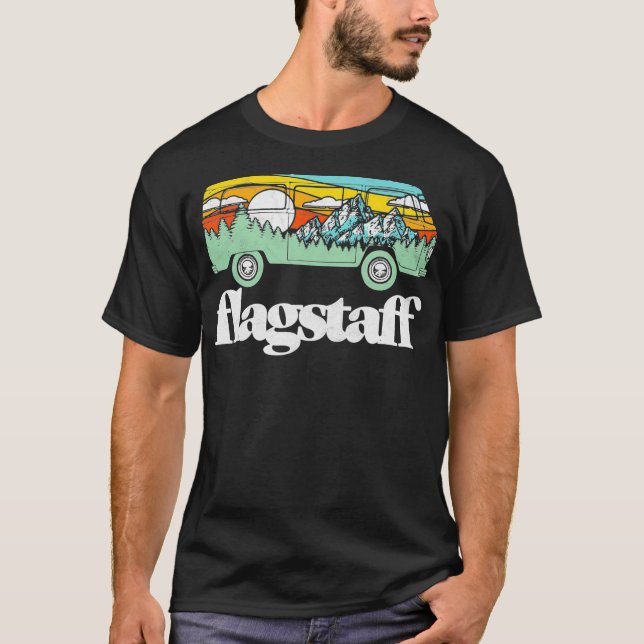 Retro Flagstaff Hippie Van Mountains Träd Sol Sc T Shirt (Framsida)