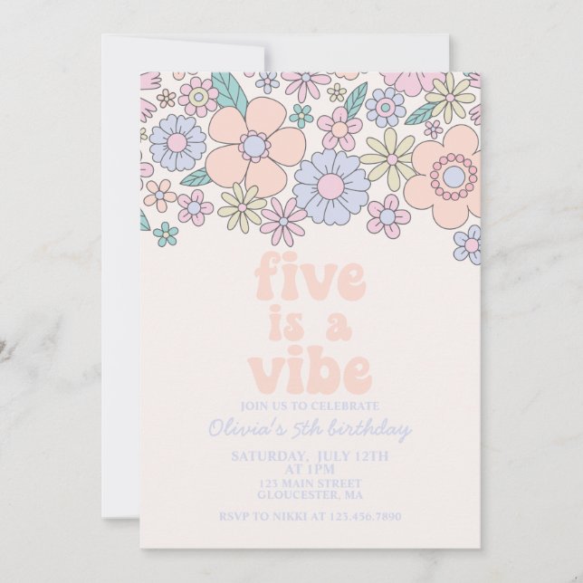 Retro Floral Five är en stämning 5-årsdag Inbjudningar (Framsida)
