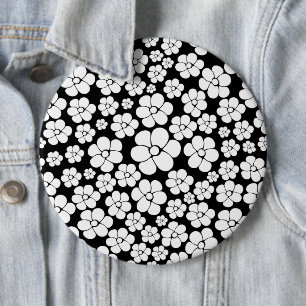 Retro Flower Mönster in White on Black Knapp