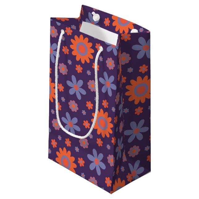 Retro Flowers Cute Roligt 70s Hippie Daisy Mönster (Framsidan Vinklad)