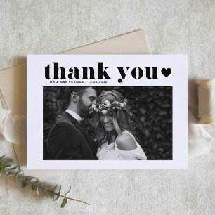 Retro Fold Typography Black Heart Photo Bröllop Tack Kort