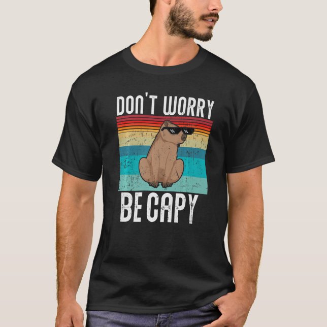 Retro-foni Capybara är inte orolig för att få bidr T Shirt (Framsida)