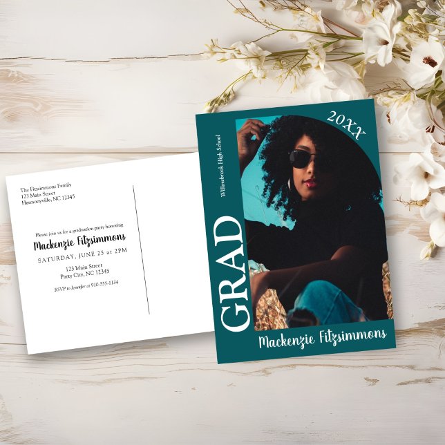 Retro Fotografi Inbjudningskort för Examen (Teal Green Retro Photo Graduation Invitation Postcard)