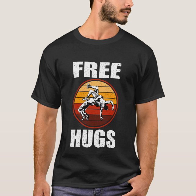 Retro Free Hugs Wrestling Judo Jiu Jitsu Funny T Shirt (Framsida)
