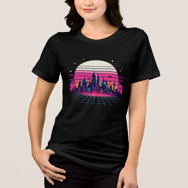 Retro Futuristiskt Stadspanorama Vaporwave Solnedg T Shirt (Framsida)