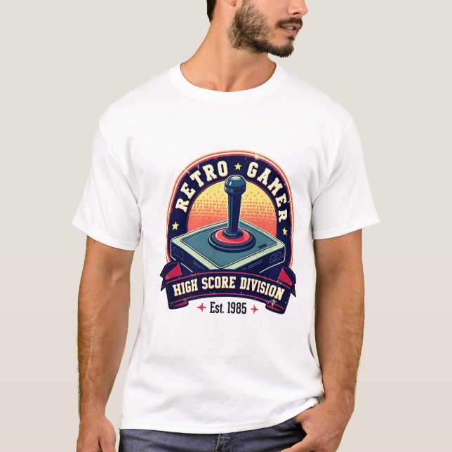 Retro Gamer Est. 1985 - High Score Division  T Shirt (Framsida)