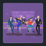 Retro Gay Pub Acrylic Wall Clock Fyrkantig Klocka<br><div class="desc">Den här Retro Gay Pub akrylic Wall Clock-designen är lila, kitschy och helt fantastisk! Sitta i mitten av århundradet har moderna barstooler, dricker sin roligt, rosa drycker, dessa dapperherrar har en gay-tid. Den rosa bartenen har redan vunnit nästa runda. Ljushetterna från atomvätska i flaskor går längs väggen och ljusfixturen i...</div>