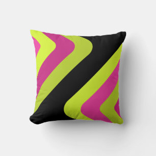 Retro Giant Diamonds Chartreuse Magenta Kudde