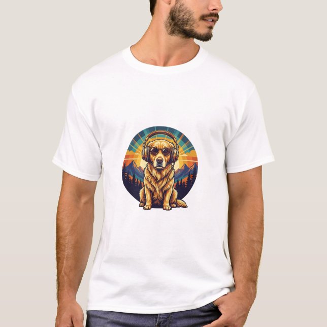 Retro Golden Retriever Solnedgång T-Shirt (Framsida)