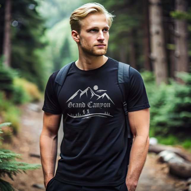 Retro Grand Canyon Hike Äventyr T Shirt (Skapare uppladdad)