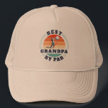 Retro Grandföräldrar Day Best Grandpa by Par Golf Keps<br><div class="desc">Retro Best Grandpa By Par-design som du kan anpassa för mottagaren av den här söta golftematdesignen. Perfekt för morföräldrars dag eller farfars födelsedag. Du kan anpassa texten "GRANDPA" med vilken pappa-kontrollant som helst genom att klicka på "Anpassa".</div>