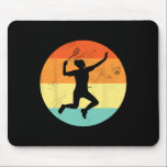 Retro Graphic Badminton Player Shuttle Player Spor Musmatta<br><div class="desc">Retro Graphic Badminton Player Shuttle Player-sport</div>