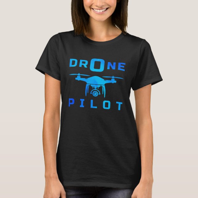 Retro Graphic Drone Flying Quadcopter Pilot RC Dro T Shirt (Framsida)
