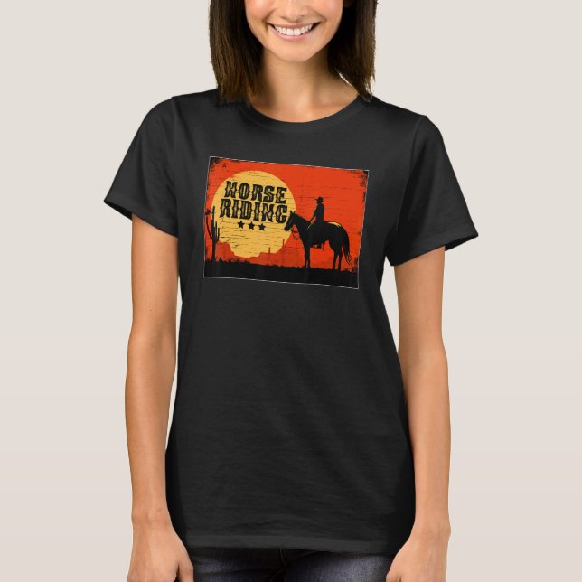 Retro Graphic Horse Lover Equestrian Rider Horses  T Shirt (Framsida)