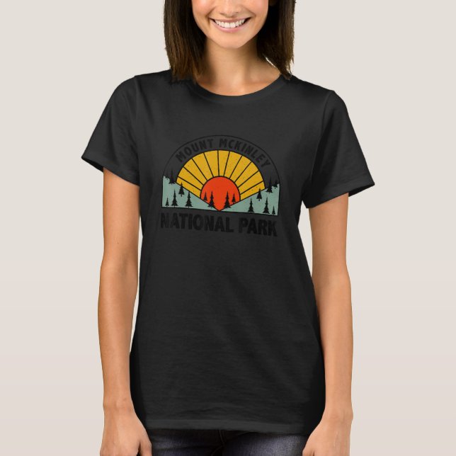 Retro Graphic Travel Mount Mckinley National Park T Shirt (Framsida)