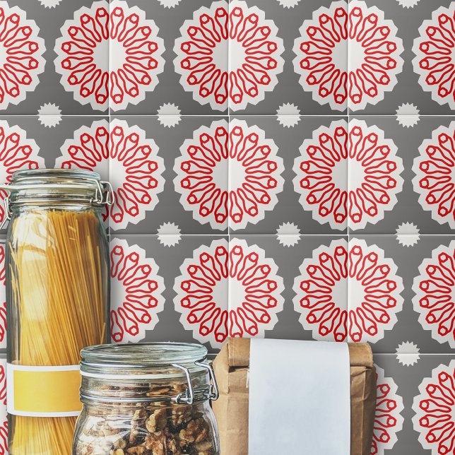 Retro Grått Red & White Ethnic Geometric Mönster Kakelplatta (Skapare uppladdad)