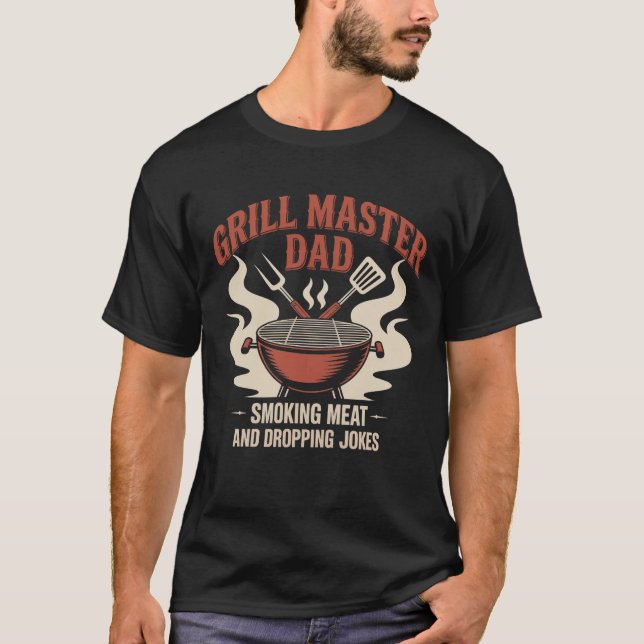 Retro Grill Master Pappa Emblem Funny BBQ T Shirt (Framsida)