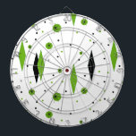 Retro Grönt Diamonds & Starbursts Dart Board Piltavla<br><div class="desc">Anpassadet Retro Grönt Diamonds and Starbursts Dart Board är ett nytt sätt att ta sig an stil i vintagen. Den har kitschi, svarta stjärnor på grönt polka dots, omgivande geometriska, grönt och svarta diamantformer. Anpassa bakgrunden till färg på denna moderna produkt i mitten av århundradet om du känner dig djärv,...</div>