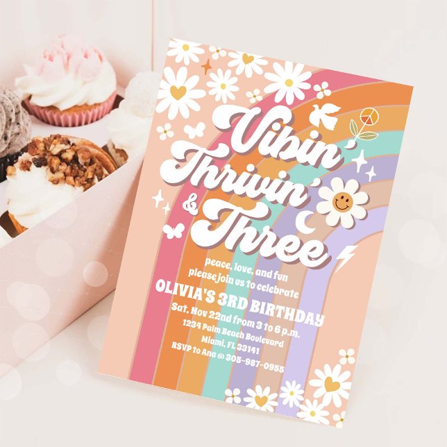 Retro Groovy 3-års inbjudan (Skapare uppladdad)