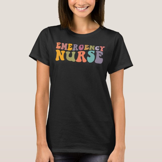 Retro Groovy Akut Nurse ER RN Future Nurse Li T Shirt (Framsida)