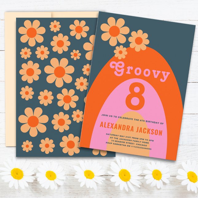 Retro Groovy Födelsedagsfest Inbjudningar (Groovy 8 retro daisy arch navy blue orange pink 8th birthday party invitation & groovy typography )