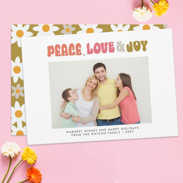 Retro Groovy Fred Kärlek Glädje Typografi Foto Julkort (Retro Groovy Peace Love Joy Typography Photo Holiday Card)