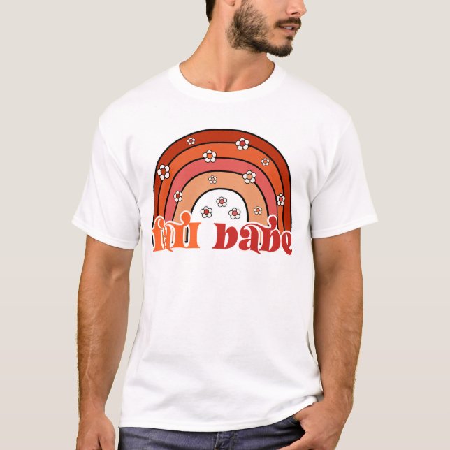 Retro Groovy Höst Babe Regnbåge med Prästkragar Hö T Shirt (Framsida)