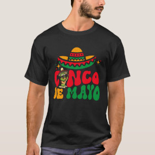 Retro Groovy Lycklig Cinco De Mayo Mexican Party l T Shirt