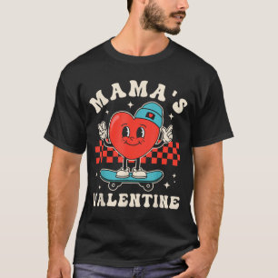 Retro groovy mamma är valentin söt hjärta pojkarRe T Shirt