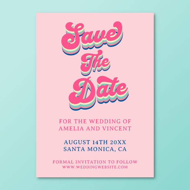 Retro Groovy Rosa Typografi Bröllop Spara Datumet (Retro groovy save the date card on a turquoise background.)