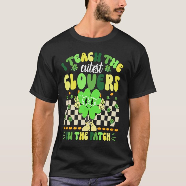 Retro Groovy Teacher St patricks day Shamrock T Shirt (Framsida)