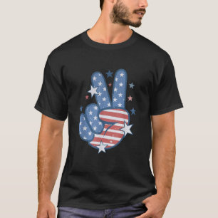 Retro Groovy Vintage Patriotic Peace Hand 4:e teck T Shirt