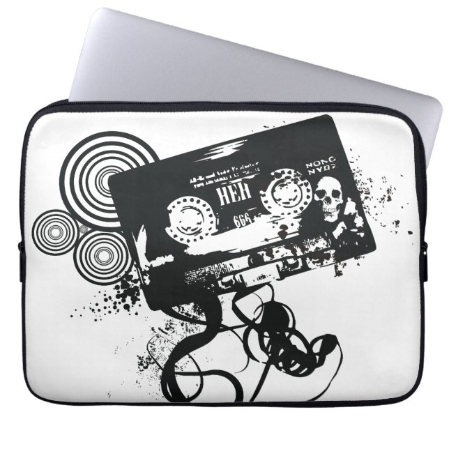 Retro Grungeaudio tejpar & skallen Laptop Sleeve (Framsidan)