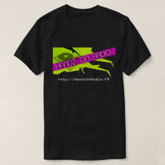 Retro Handz radiosände på den svart utslagsplatsen Tee