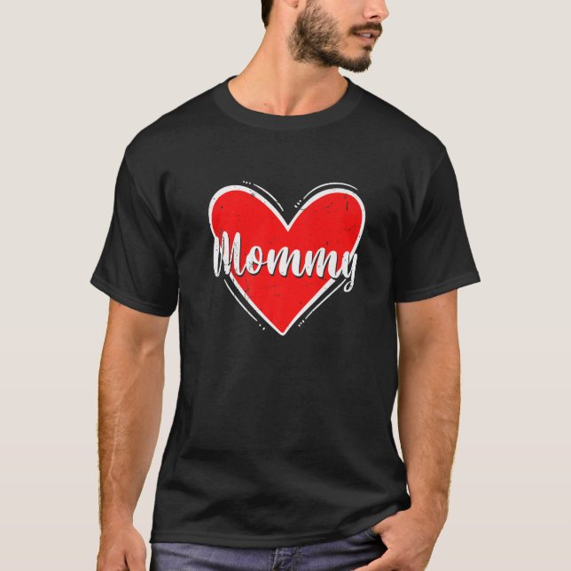Retro Heart Mamma Matchningsfamilj för Valentines  T Shirt (Framsida)