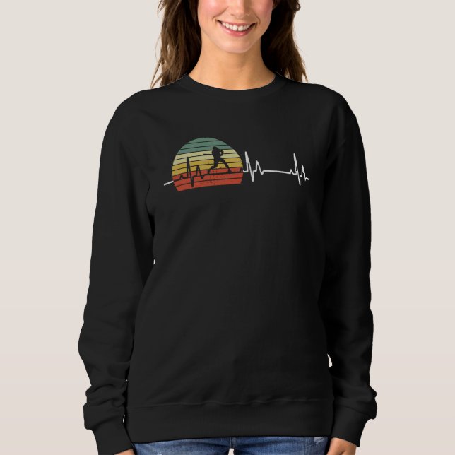 Retro Heartbeat Baseball Player Love Baseball T Shirt (Framsida)