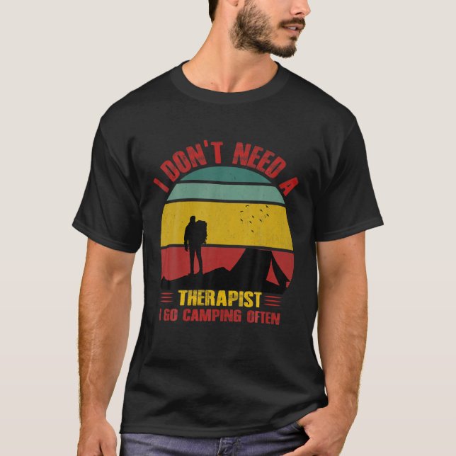 Retro Hiking på Sten Retro Sunset Mountain T Shirt (Framsida)