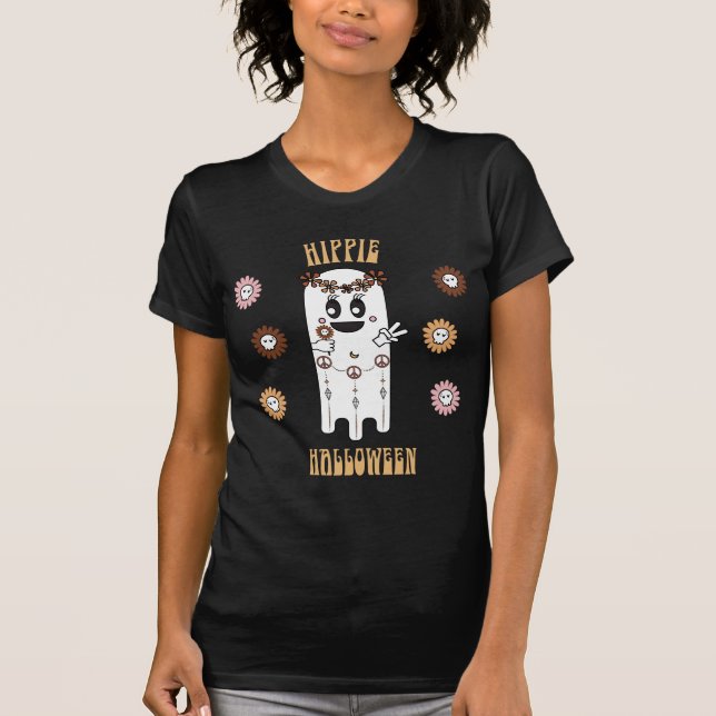 Retro Hippie Halloween Ghost & Flower Skulls T Shirt (Framsida)