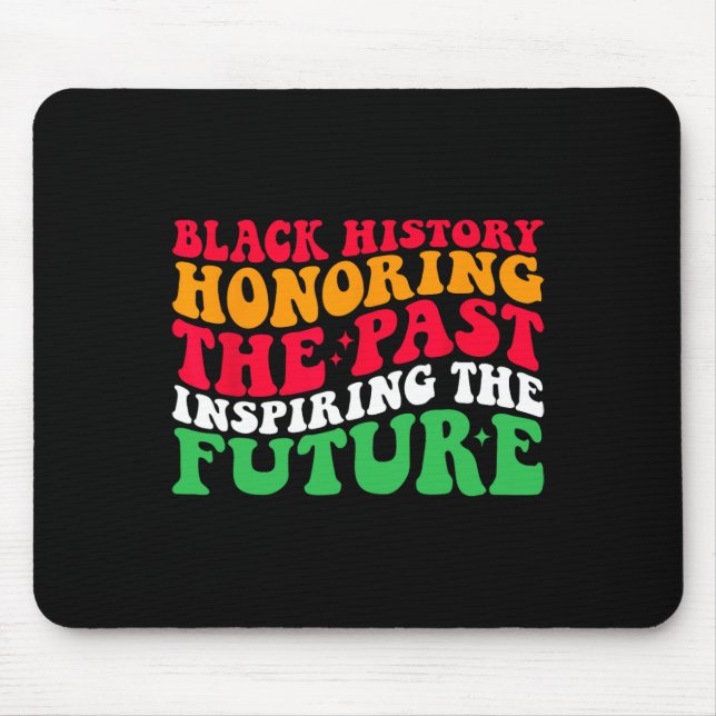 Retro Honoring Past Inspirating Future Manar Women Musmatta (Framsidan)