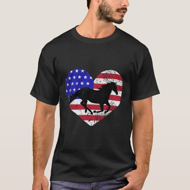 Retro Horse American Flagga Heart 4:e juli USA Pa T Shirt (Framsida)