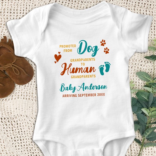Retro Hund Grandparent to Human Gravid Reveal T Shirt (Skapare uppladdad)