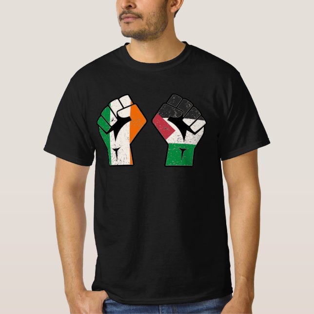 Retro Ireland Palestine Solidarity Fist revolution T Shirt (Framsida)