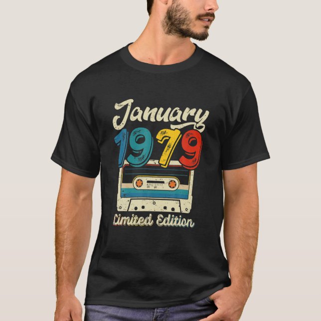 Retro Januari 1979 Kassettband 43Rd Birthday Dec T Shirt (Framsida)