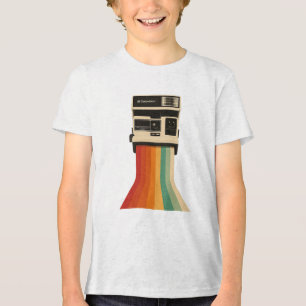 Retro kamera med regnbågsutskrift t shirt