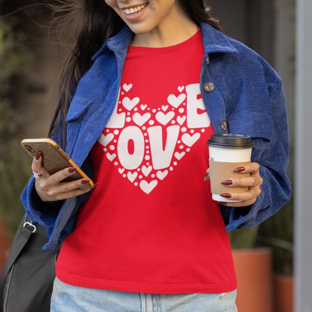 Retro Kärlek Heart Red Women's Valentines day T Shirt (Skapare uppladdad)